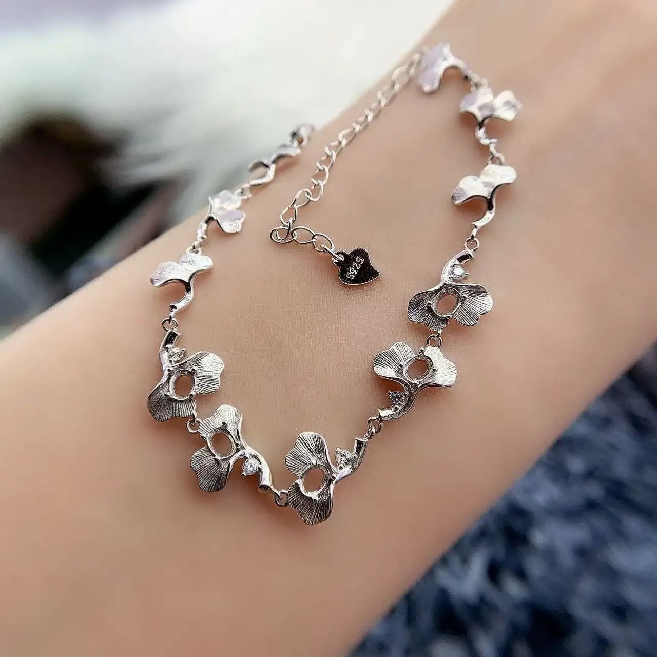 

MeiBaPJ Inlay Oval 3*4mmx5 Pcs S925 Sterling Silver DIY Empty Bracelet Setting Gift Light Luxury Shining Free Delivery Wholesale