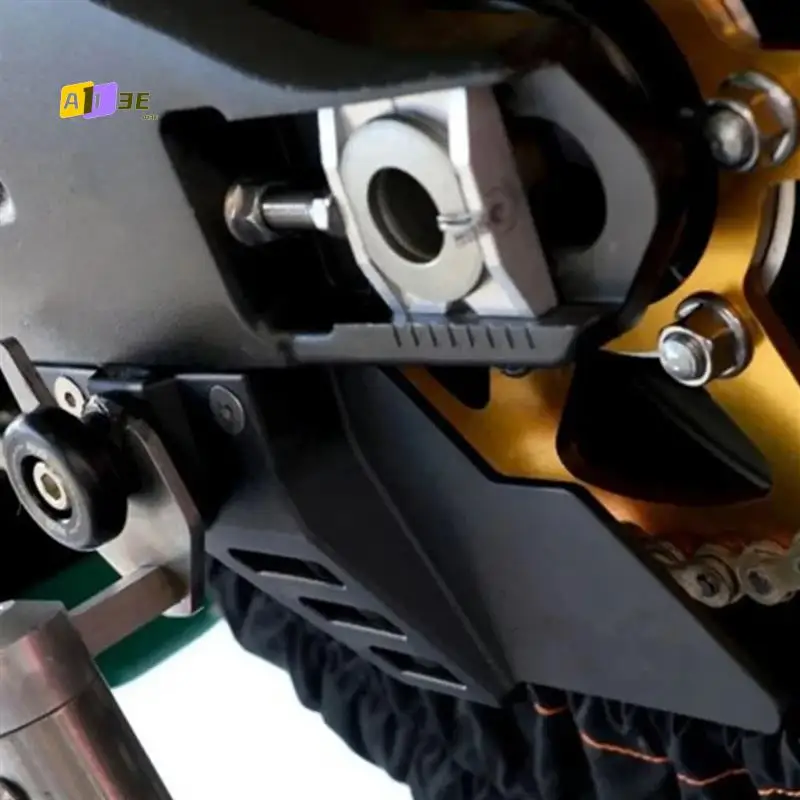 

A03E-Motorcycle Drive Chain Cover Chain Guide Protector For YAMAHA MT-09 SP MT09 Tracer 9 GT Tracer 900 2024