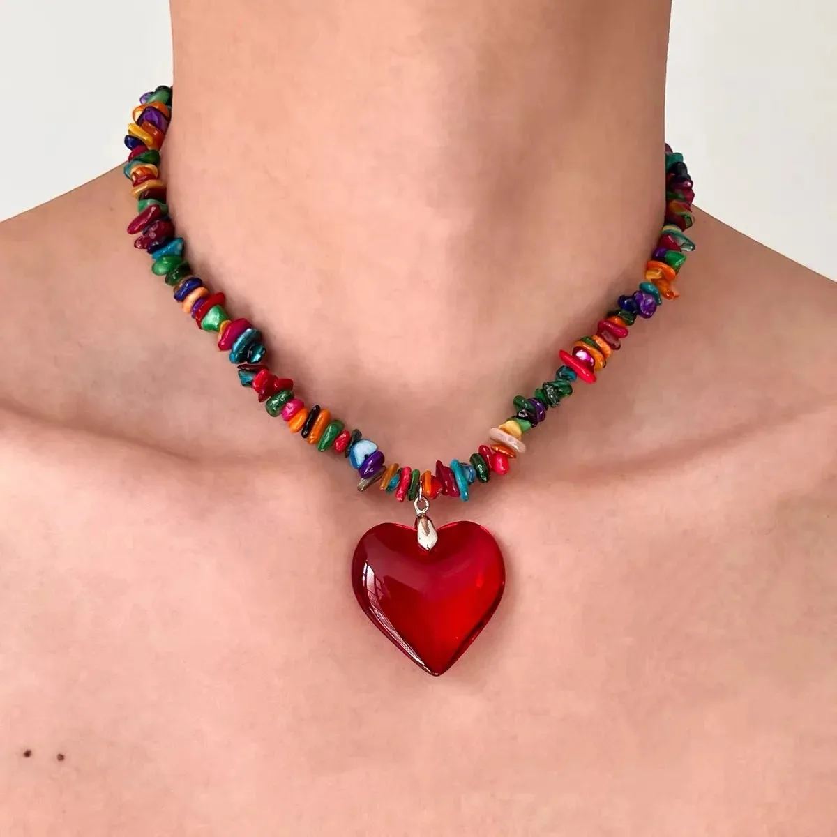 Y2K Red Heart Pendant Necklace for Men Women Punk Hiphop Irregular Colored Bead Chain Necklace Gothic Jewelry Accessories