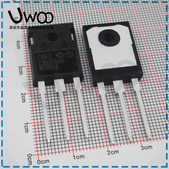 100% الأصلي الجديد C3D20060 20A 600V TO247 C4D02120A C4D02120 2A 1200V TO220