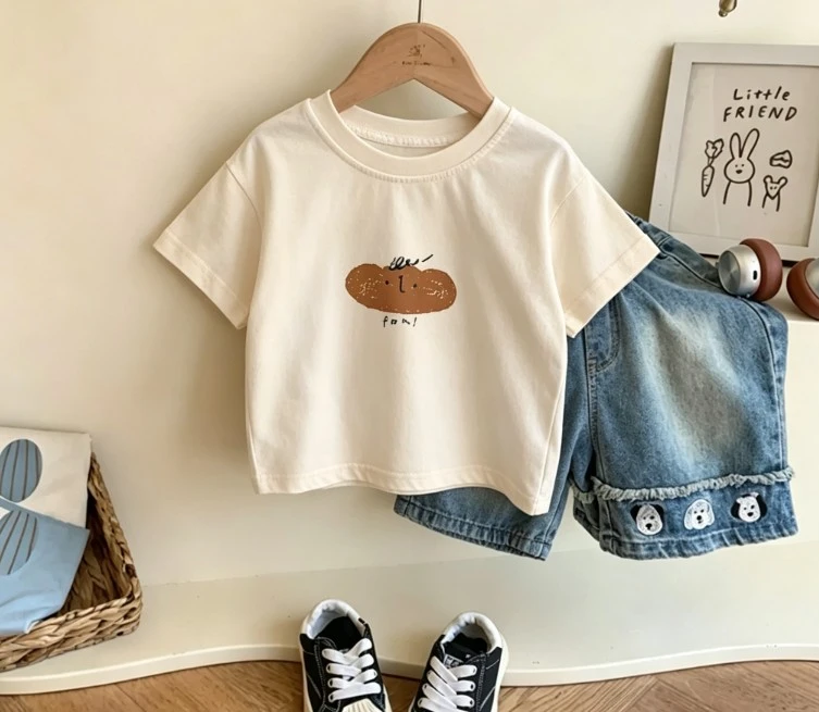 Simple And Stylish Kids Cotton T Shirt Featuring Minimal Pan Design Clothing Baby Soft Wear Kid Crew Neck Tops Daily Wear Tees