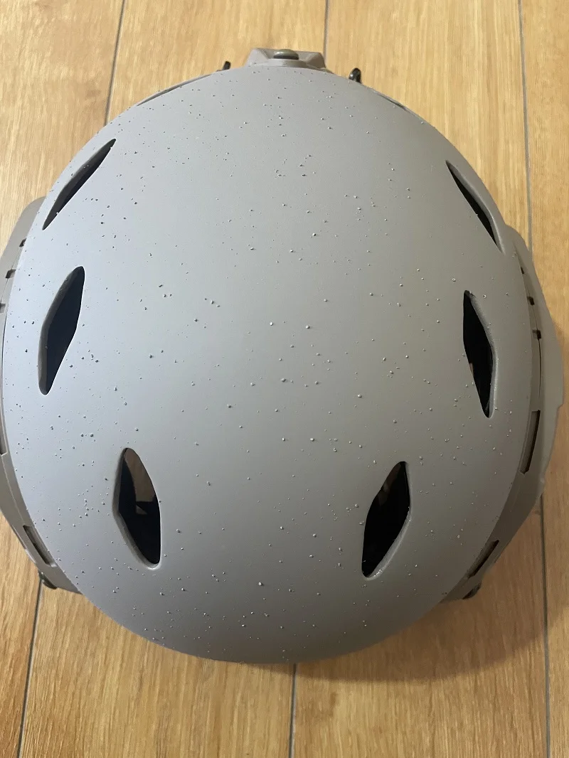 Outdoor Carbon fiber perforated safety helmet