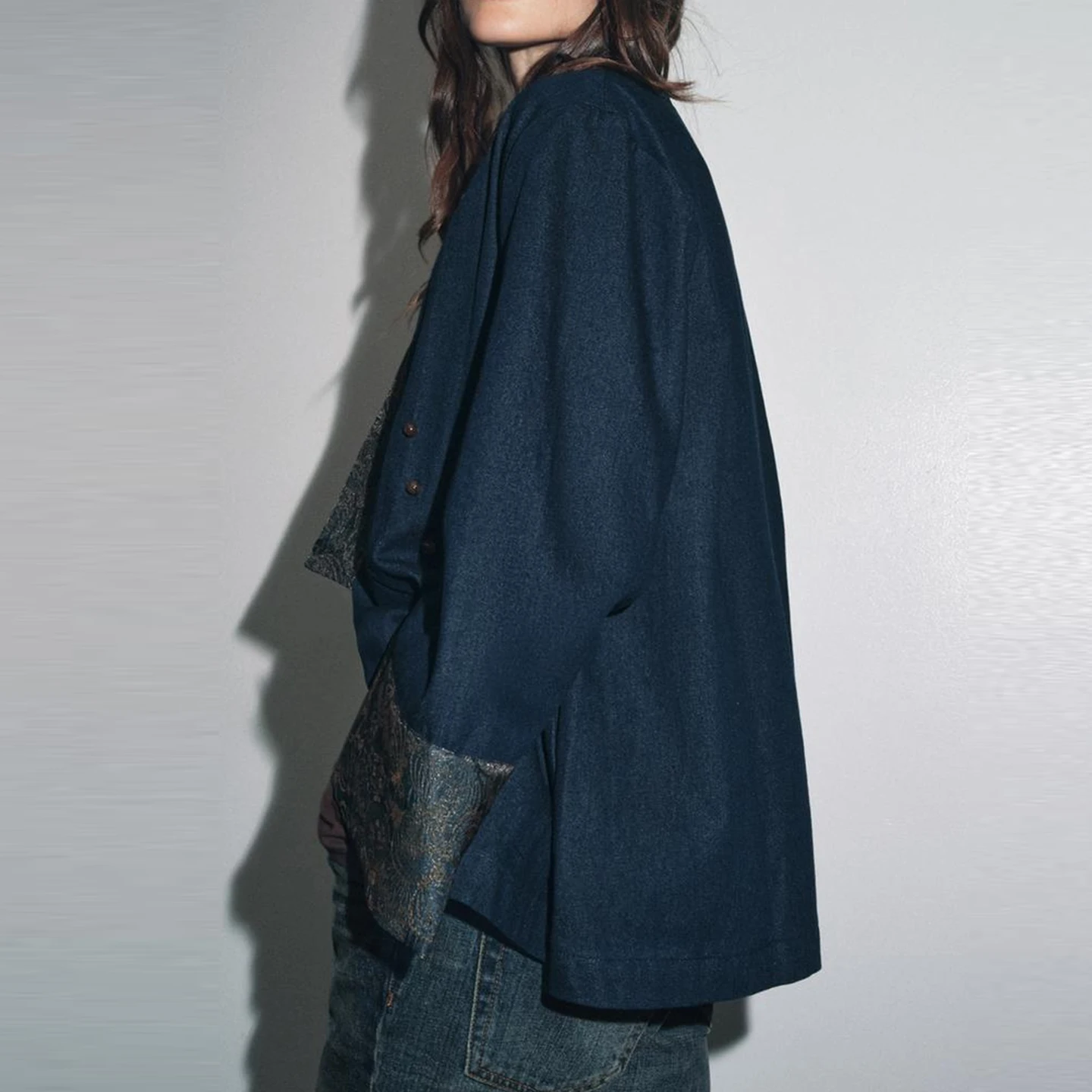 Faionable تأثير الدنيم المطرز المرأة Jaet الخريف 2025 الوقوف صالح طويل Sve زر إغلاق السيدات ملابس خارجية #3