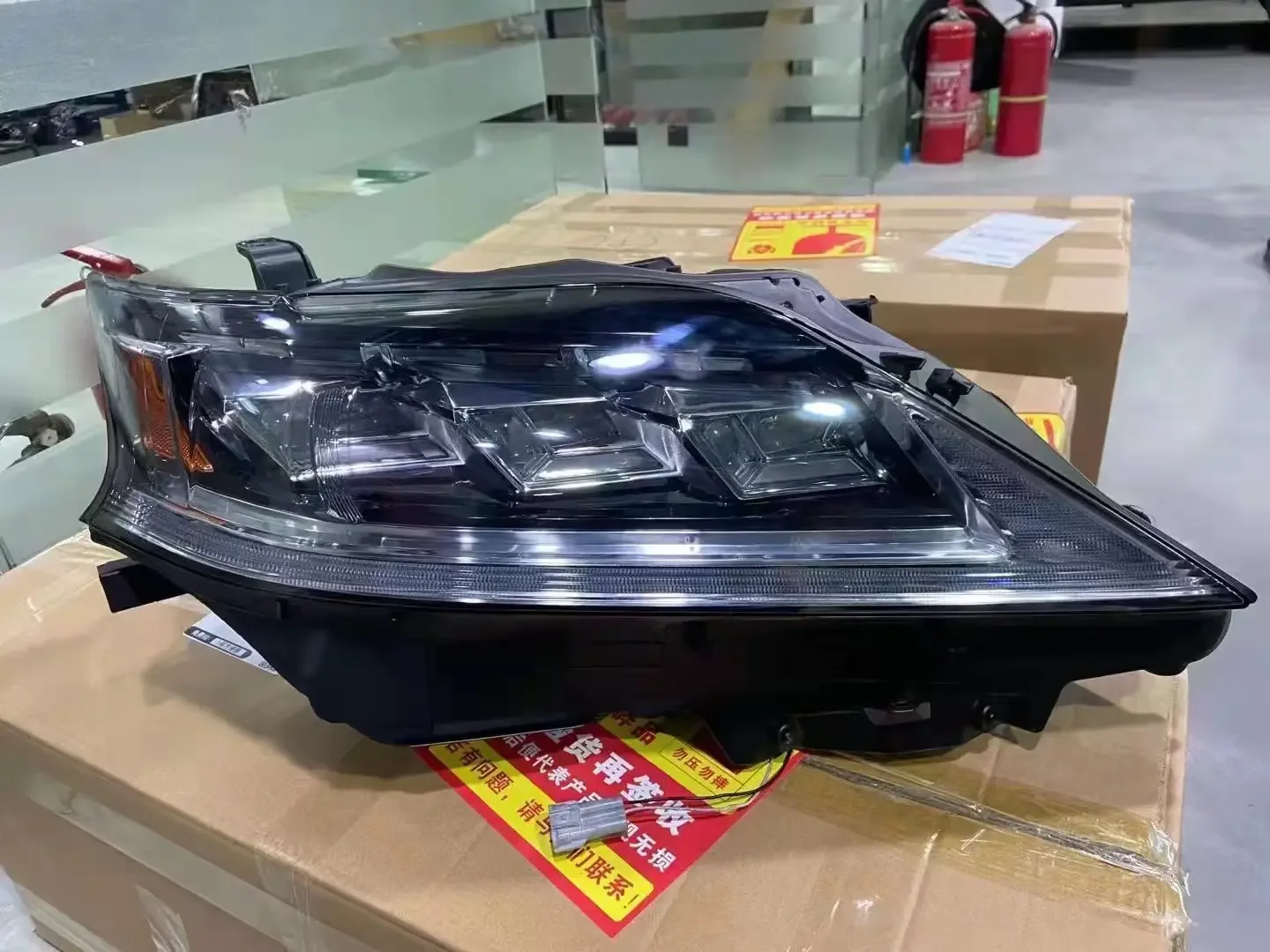 

Car Head Lights For Lexus RX Headlight 2009-2015 RX350 Head Lamps LED Projector Lens Automotive Accessories