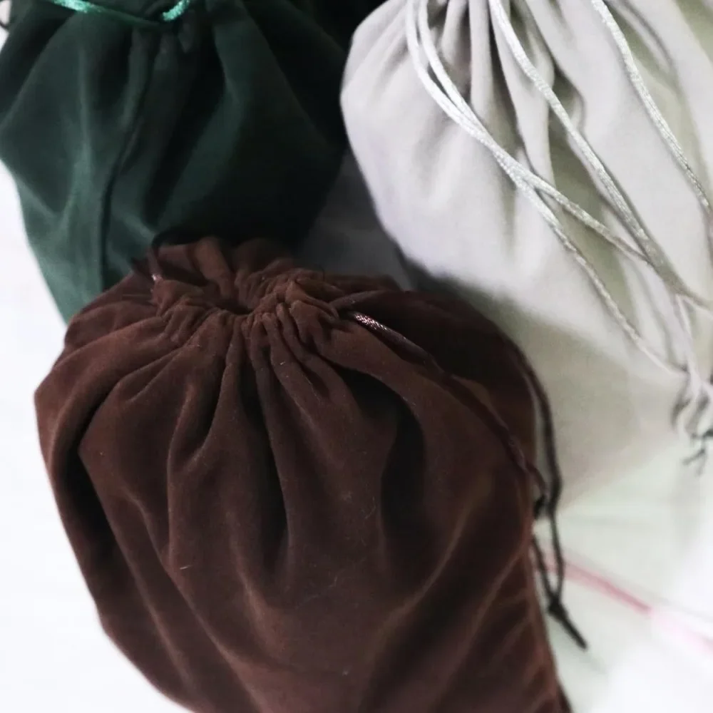 8 sztuk dużych aksamitnych woreczków ze sznurkiem, aksamitna torba 20x25 cm, woreczki do przechowywania, kosmetyczki, woreczki przeciwkurzowe, 8 sztuk (czarne)