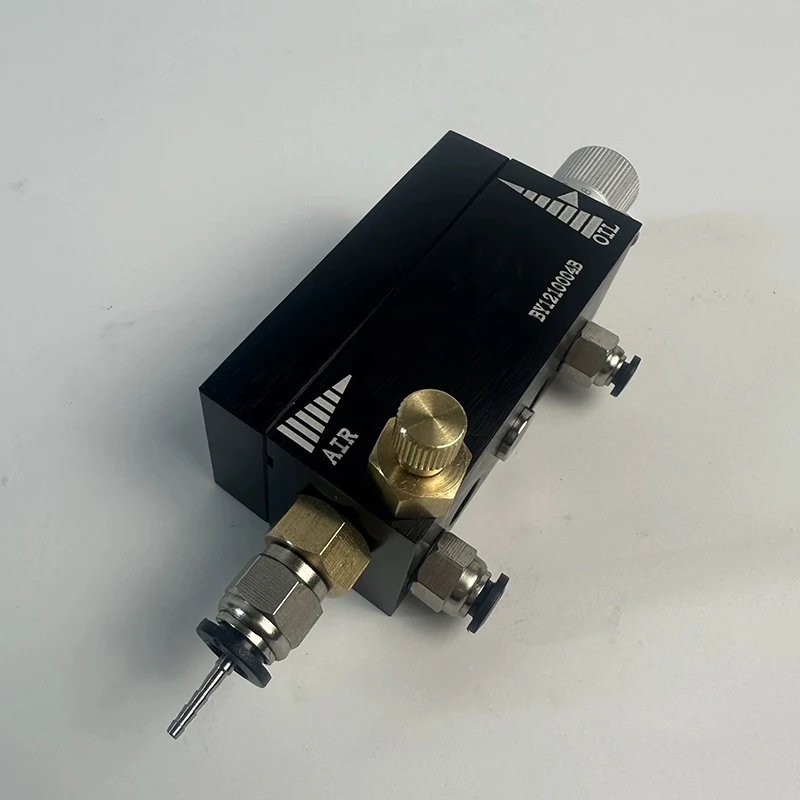 MQ-02 Precision Constant Displacement Plunger Pump Micro Lubrication Spray Pump for Industrial Use