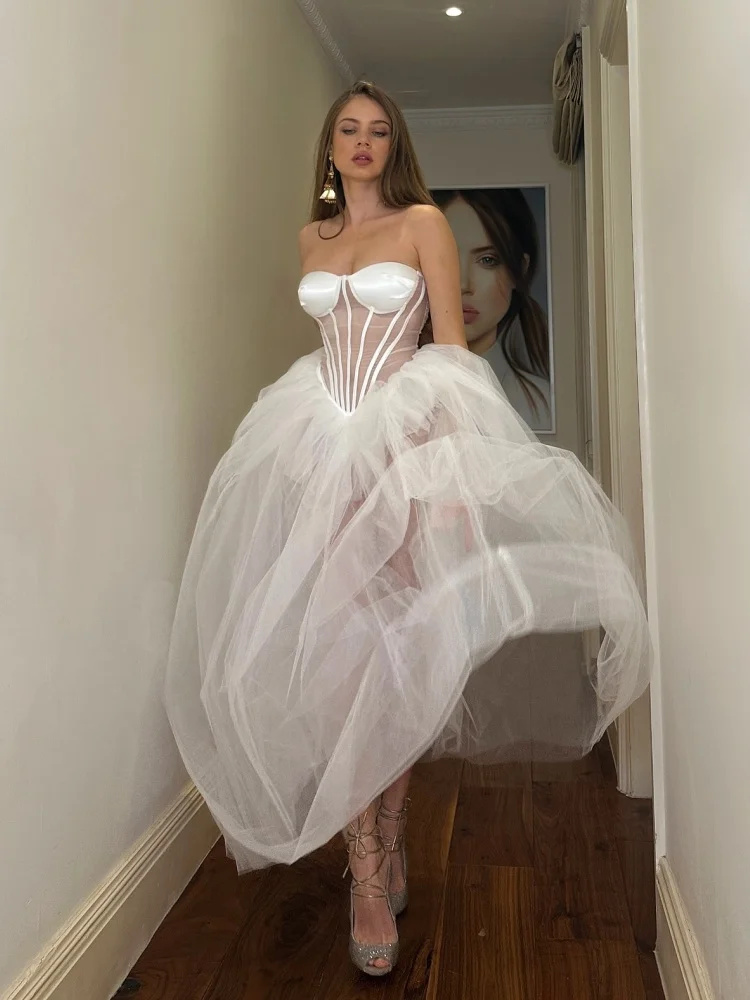 Luxury White Corset Tulle Gown for Women – Strapless Sheer Bustier Dress with Flowing Mesh Skirt Elegant Couture Evening Dresses