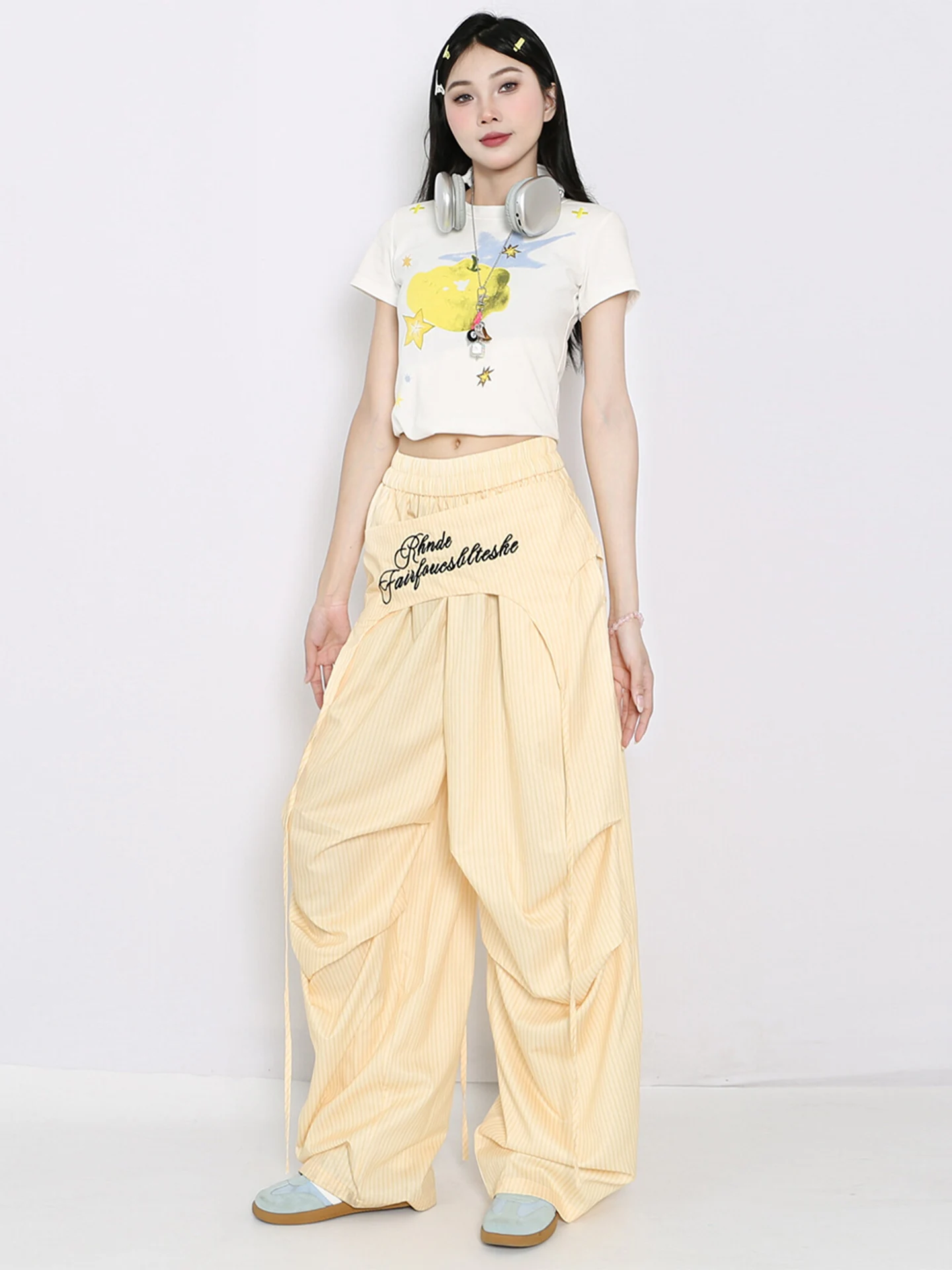 Retro American Design Embroidered Yellow Wide Leg Pants Loose Fit Lightweight Summer Casual Trousers for Women