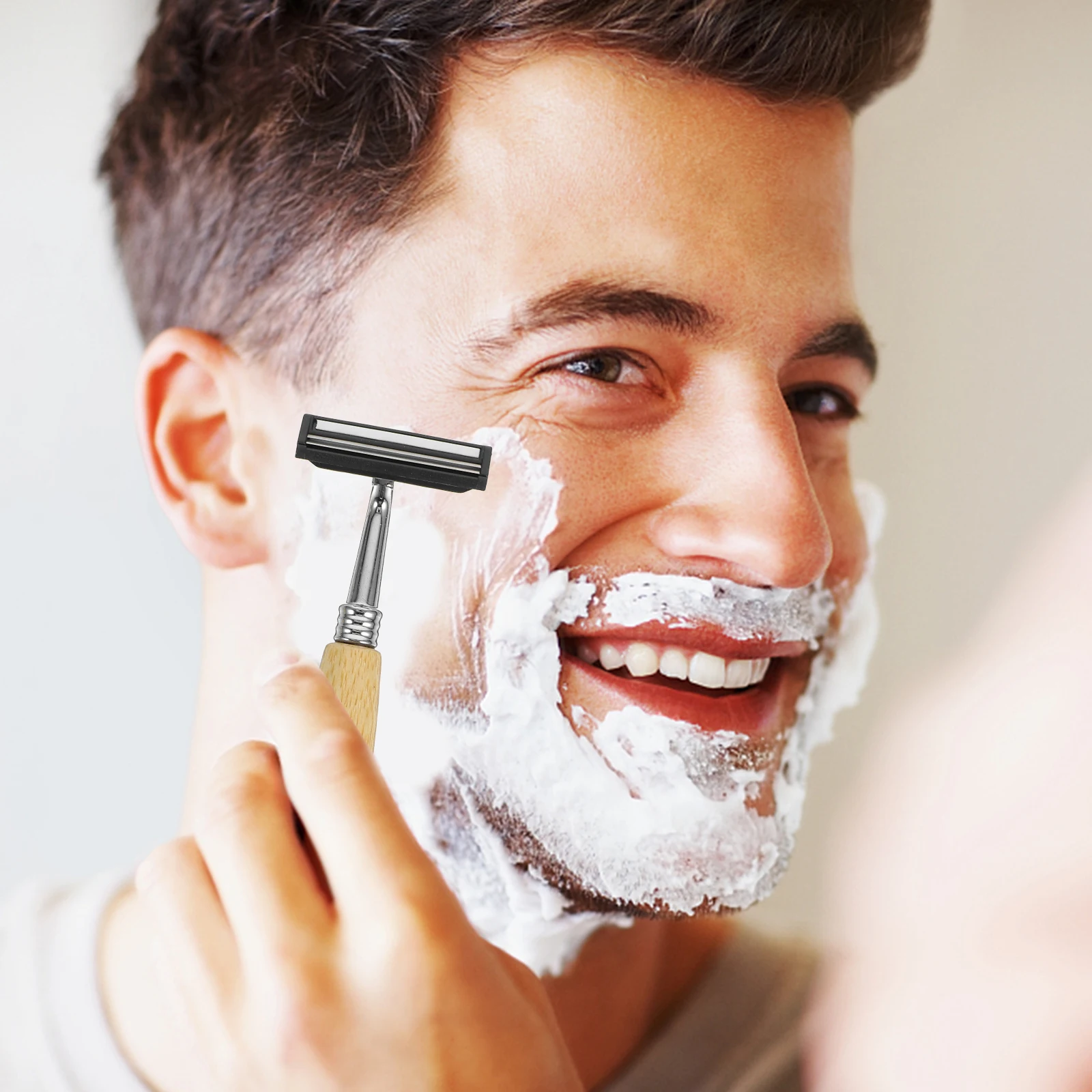 

4 pcs Bamboo Handle Stainless Steel Manual Shaver Smooth Hair Trimmer Design Gift Eco Friendly Blade