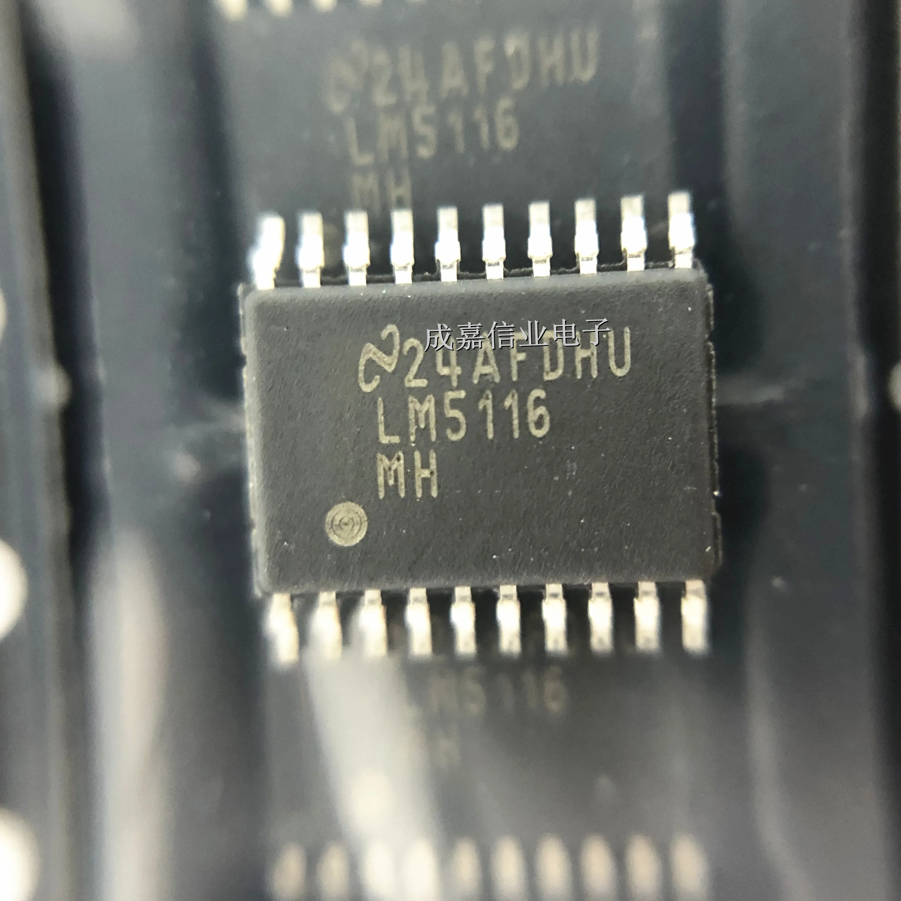 10pcs/Lot LM5116MHX/NOPB HTSSOP-20 LM5116MH Switching Controllers 50kHz to 1 MHz 1.215 V to 80 V