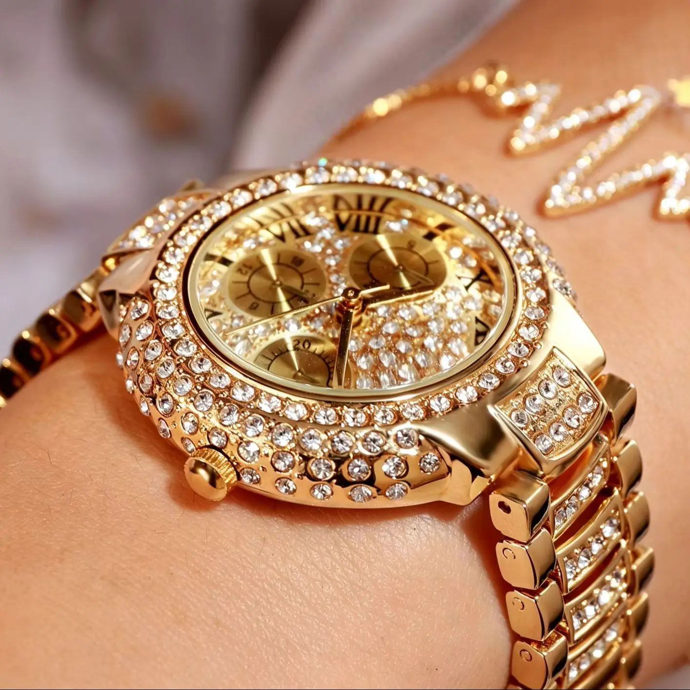 Full Diamond Quartz Watch For Women Luxury Fashion Silver Iced Out Quartz Wristwatch Gift MK Parker Style Chronograph Full Pave