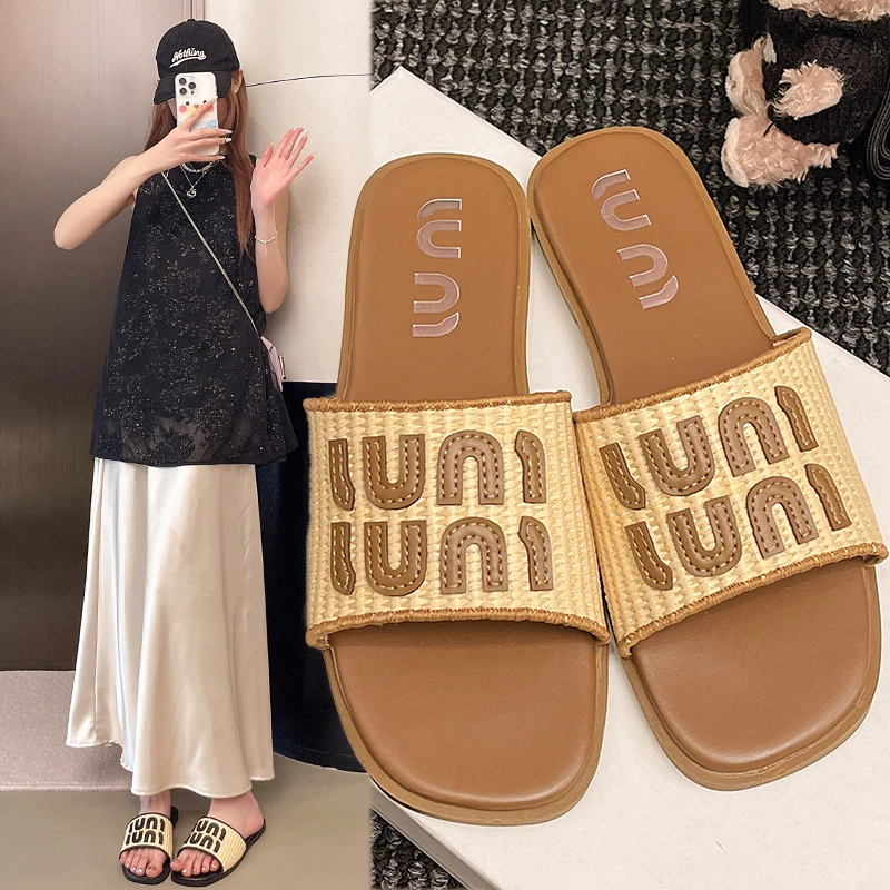 

Summer Women Flat Heel Slippers Female Fashion Soft Bottom Slides Shoes Ladies Outdoor Beach Shoes Female Anti-Slip Flip Flops