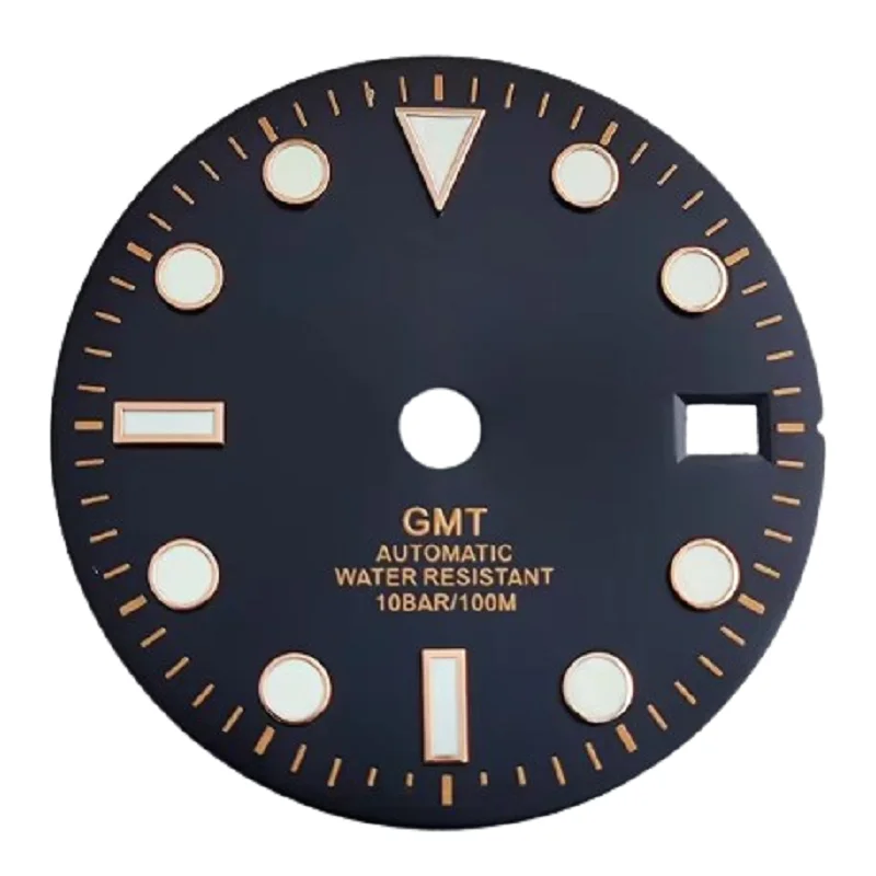 28,5 mm GMT calendario singolo scala in oro rosa quadrante dell'orologio a quattro aghi adatto al movimento NH34 NH35 NH36 quadrante dell'orologio da uomo lancette luminose