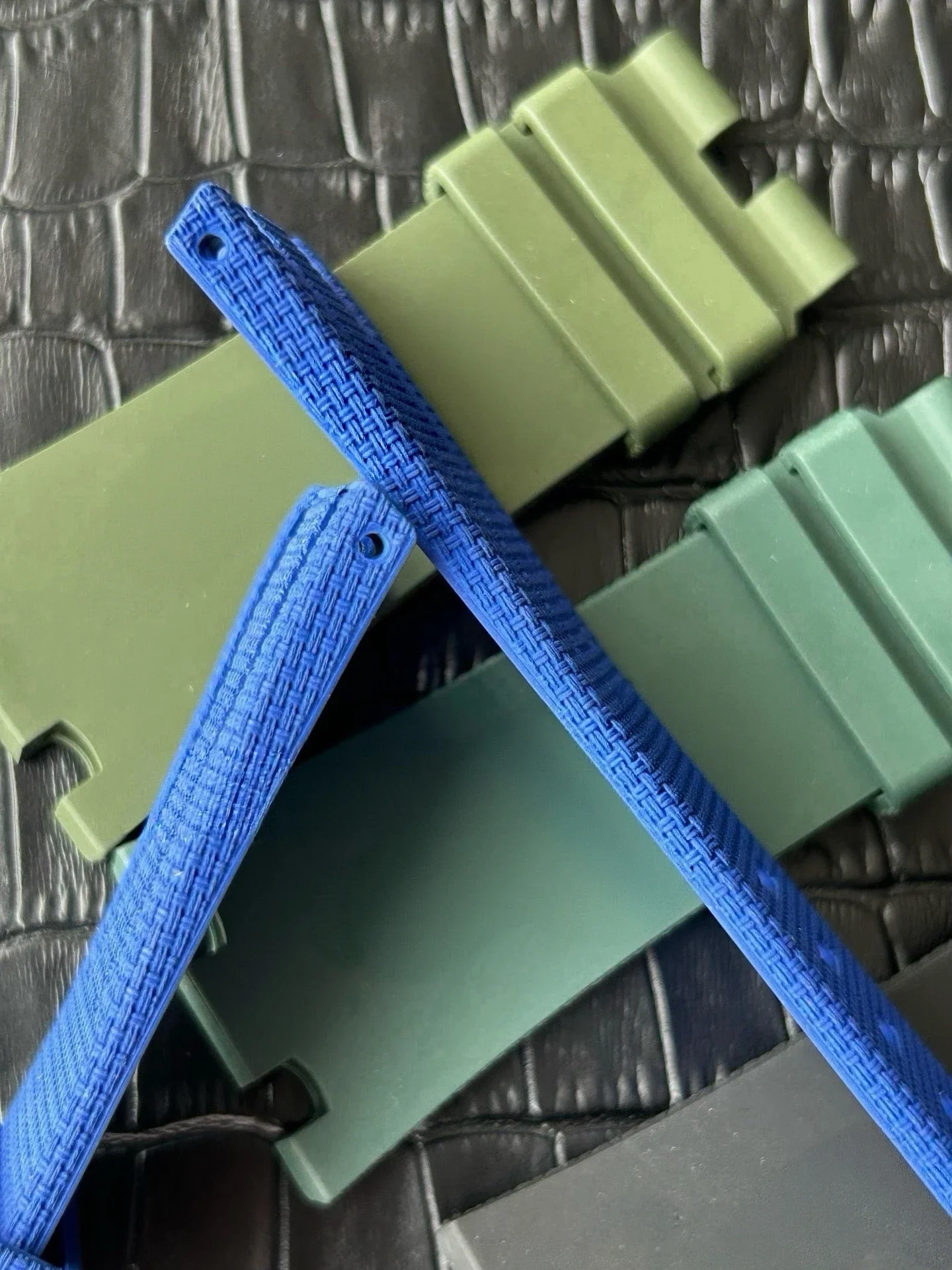 Woven pattern fluororubber watch strap for AP 26400 26401 26405 26582 compatible with 44 gauge diameter 30MM width