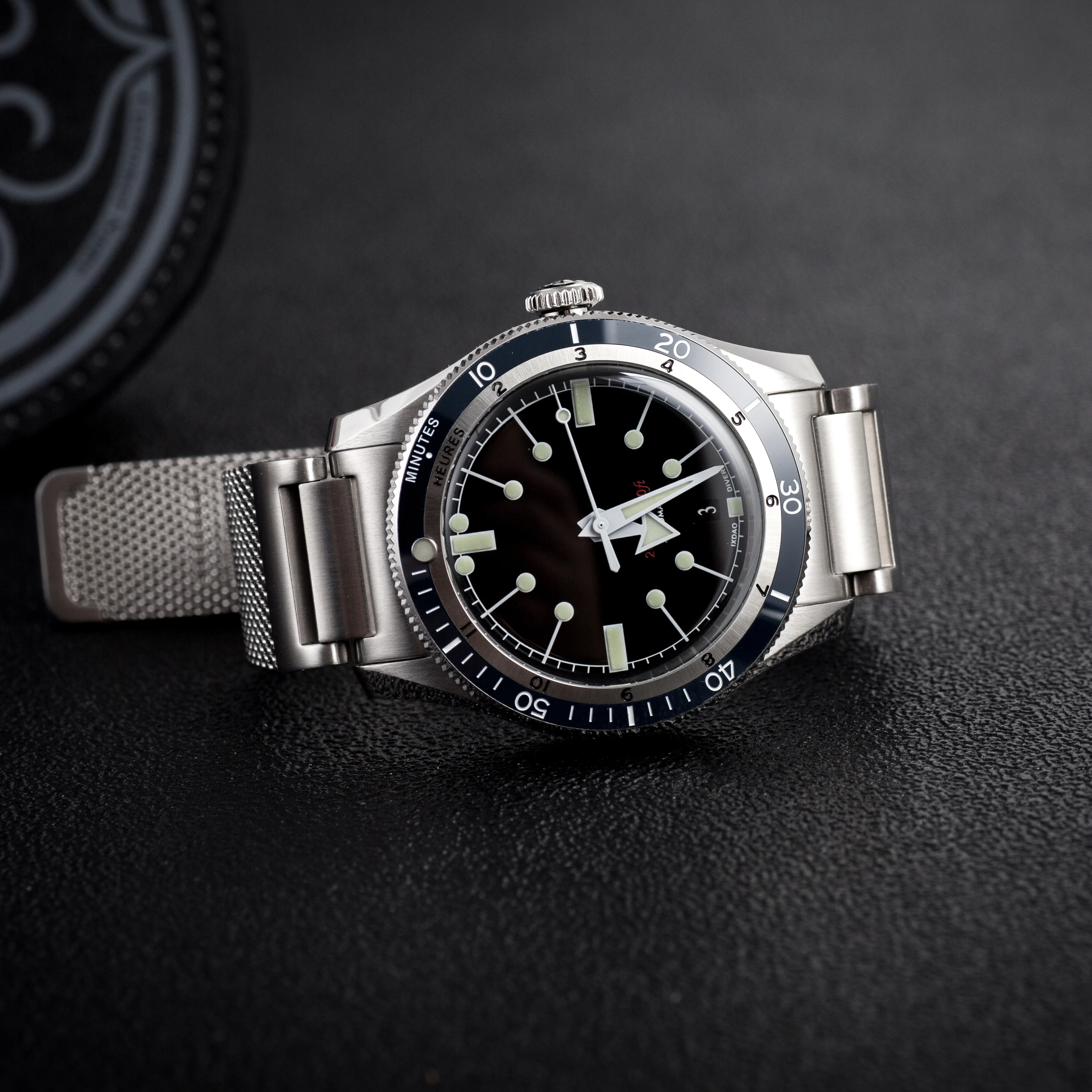 

Мужские автоматические механические часы IX&DAO IPOSE 2025 New 5303 с сапфировым стеклом, светящимся циферблатом C3, из нержавеющей стали, для дайвинга, водонепроницаемость 20 бар