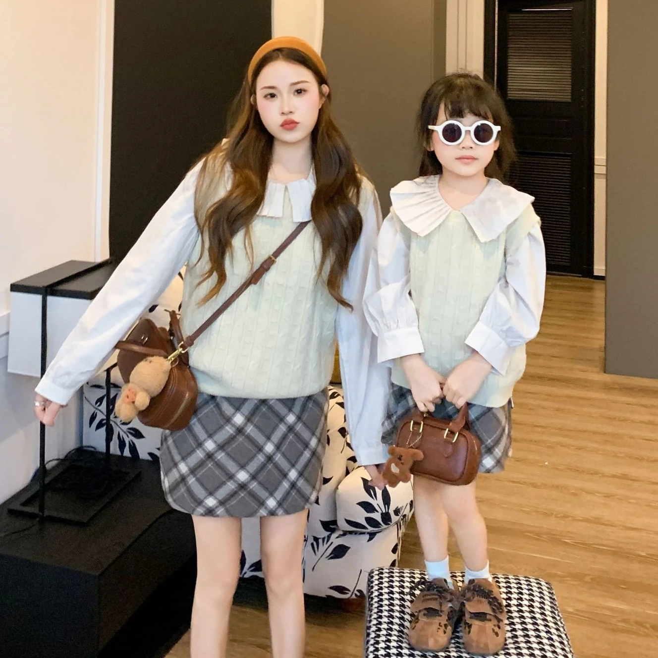 Conjunto a juego familiar de otoño, traje de estilo coreano para madre e hija, chaleco de punto, camisas, faldas pagadas, traje, suéter informal para mamá e hijo