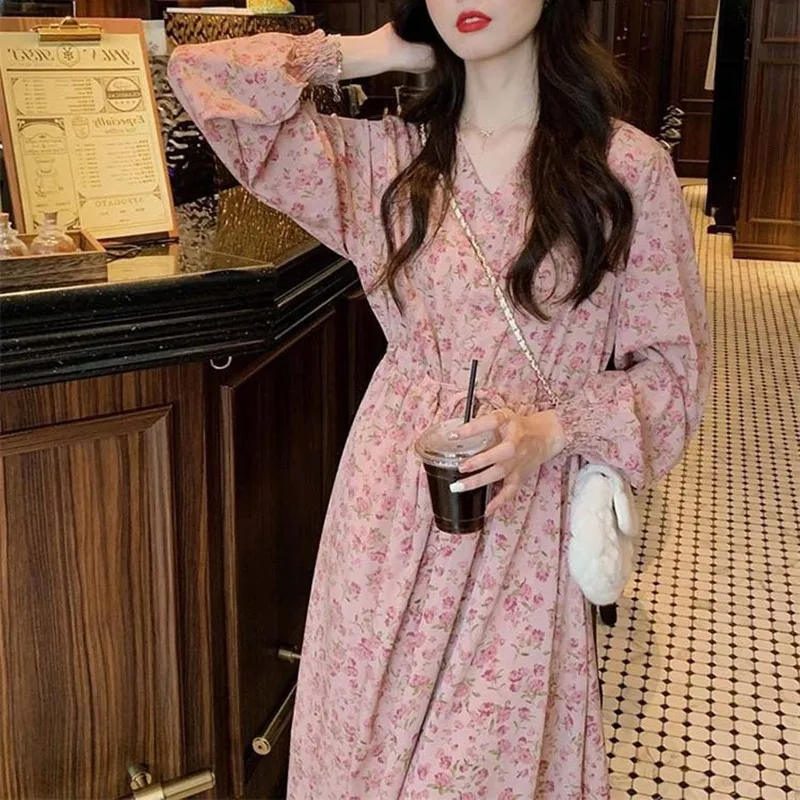 ربيع 2025 جديد الوردي الأزهار الشيفون الدكتور عطلة الشاطئ تنورة طويلة التخسيس لينة الرياح استراحة الشاي الفرنسية Sle عالية الخصر ألف لين...