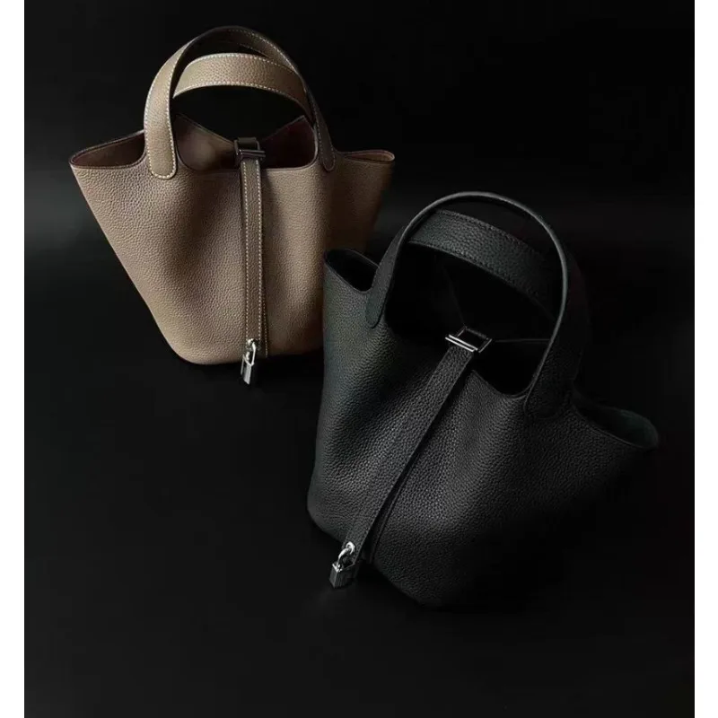 حقيبة يد صغيرة مصنوعة يدويًا من جلد البقر TC مصنوعة يدويًا ومخيطة يدويًا مكونة من 18 حقيبة يد للنساء