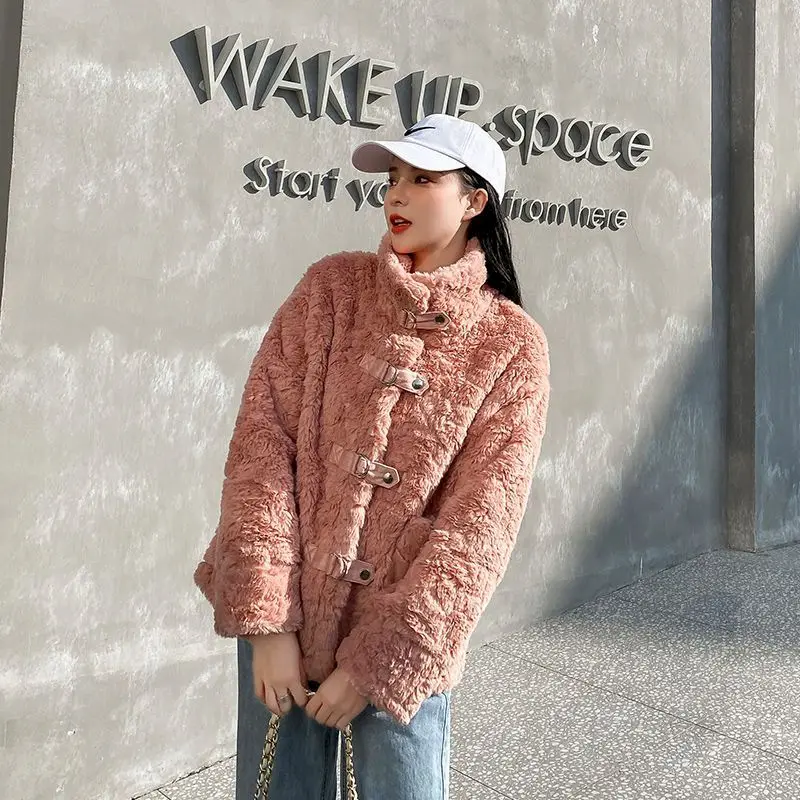 2024 Winter Trendy Jackets Women Composite Fur Lamb Wool Short Coats Top Fashion Design Loose Casual Jacket Aesthetic Coat Woman