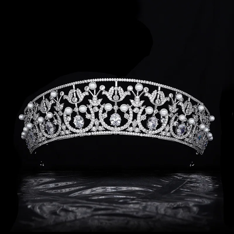 New Vintage Gentle Charming Pearl Stereo Crown Womens Dress Embellished Tiara Jewellery Dubai Wedding Banquet Bridal Gift H-48