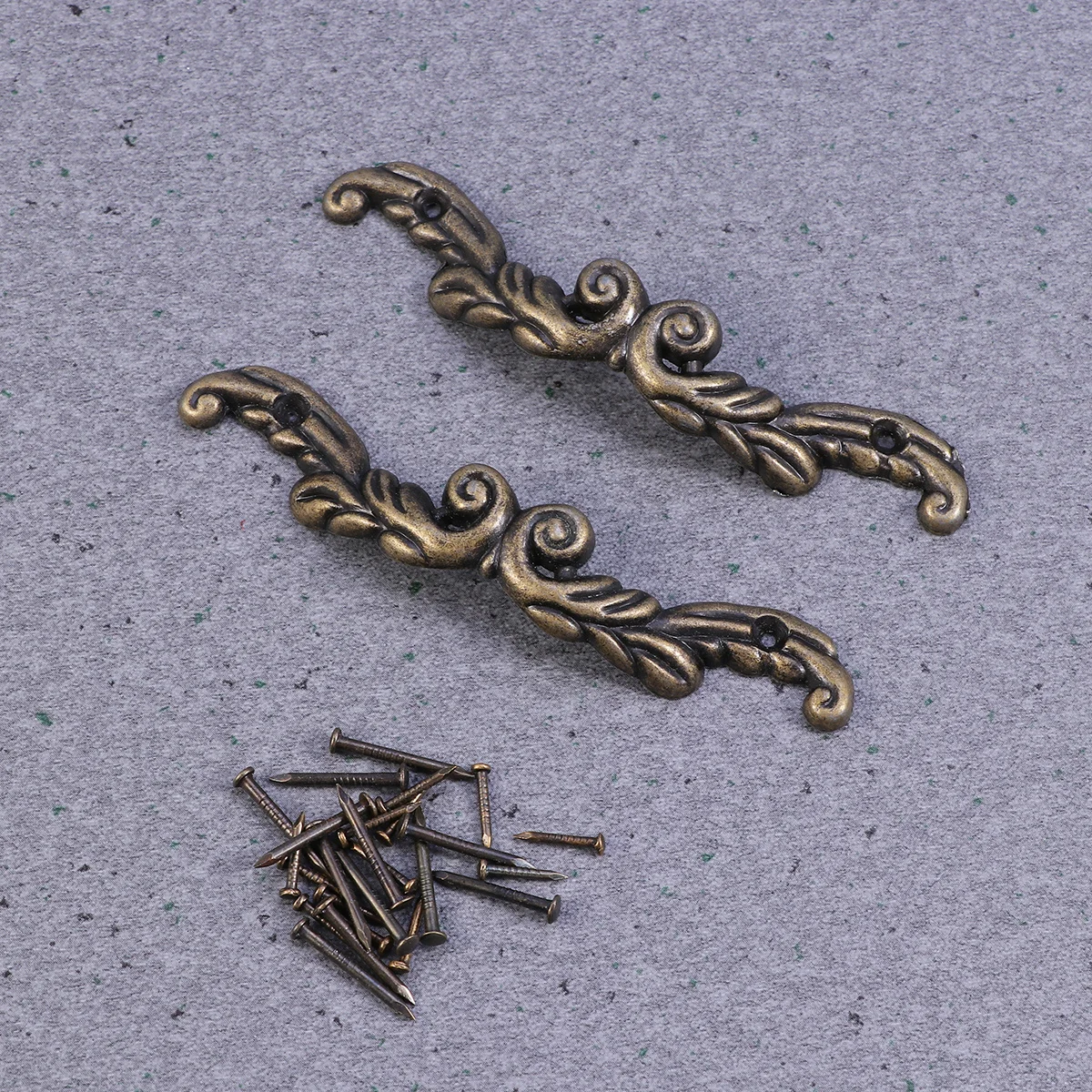 

2Pcs Vintage Style Drawer Handles Premium Aluminum Alloy Knobs Smooth Finish for Kitchen Cabinet Wardrobe Furniture Decoration