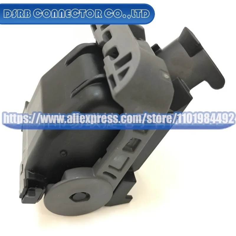 

10pcs/lot 82821-33520 90980-11242 90980-11631 90980-12527 90980-12527 1544650-1 1544650-3 connector electronic components