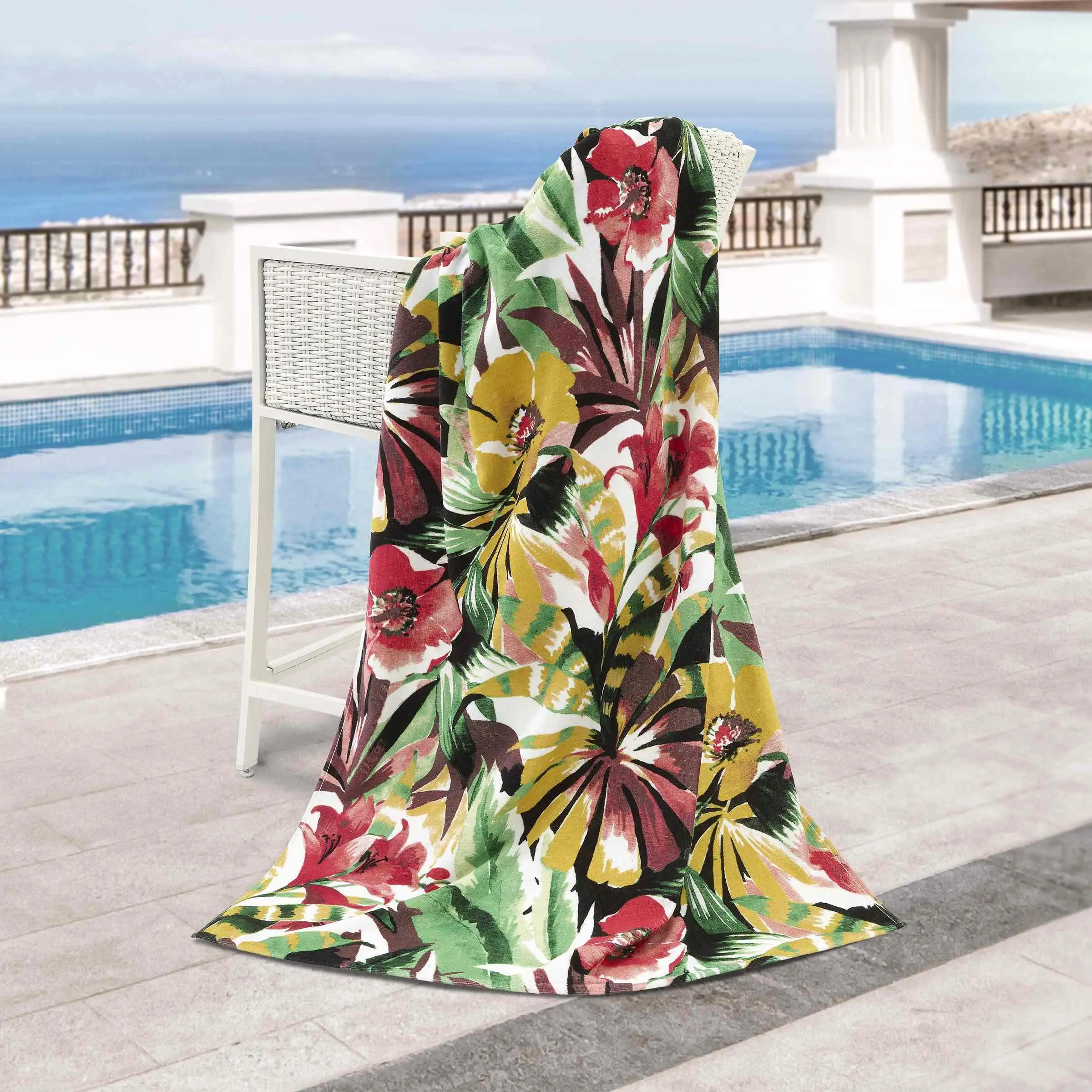 Travel Size Soft Quick Dry Beach Towel Compact Bath Towel for Dorm Room Essentials Ideal Beach Essentials