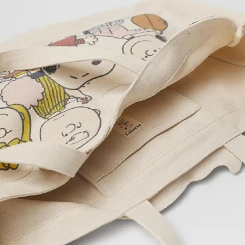 Cute Snoopy Printed Canvas Shopping Bag Ladies Handbag Reusable Eco Friendly Tote Bag Portable Purse for Outdoor and Daily Use view 3