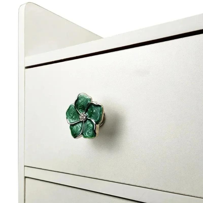 Perillas de flores esmaltadas de aleación de zinc - Tiradores decorativos para puertas de gabinetes Tiradores para muebles Tirad