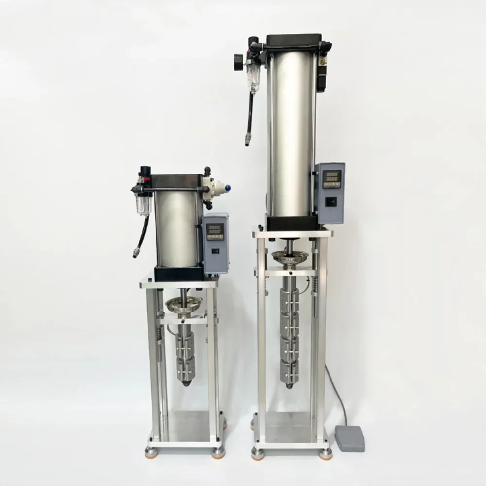 Small household vertical injection molding machine USB charging head power switch plug plastic product forming machine