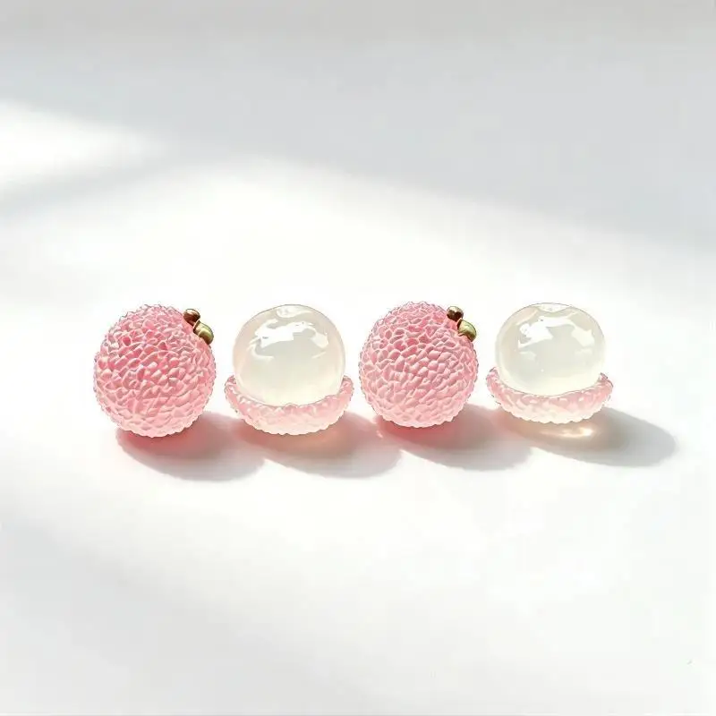 Creative Fruit Themed Car Dashboard Ornaments Realistic Fake Lychee Orange Decor Lovely Sweet Gifts for Girls Car Decoration