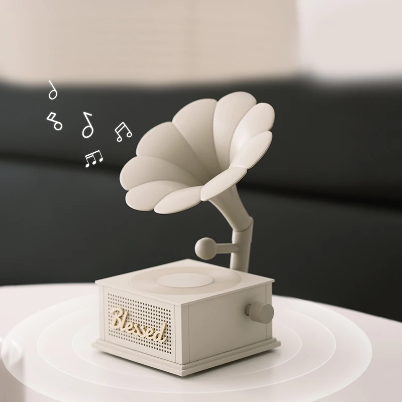 

Sleeping Music Box Type Built-in Bluetooth Stereo Wireless Vintage Retro Speakers HI-FI Aux Support Portable Record Player Shape