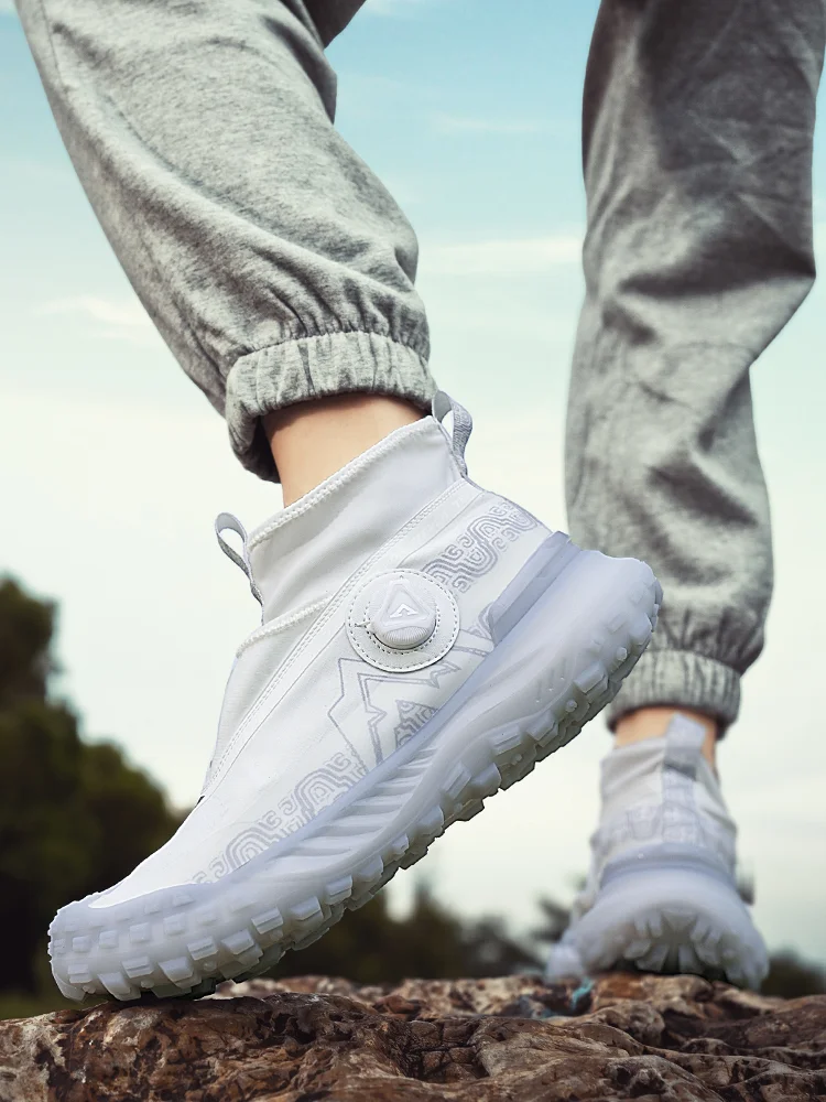 New 2025 Hot Sale Unisex Breathable Professional Wearable Hiking Shoes Walking Shoes Walking Shoes Very Good