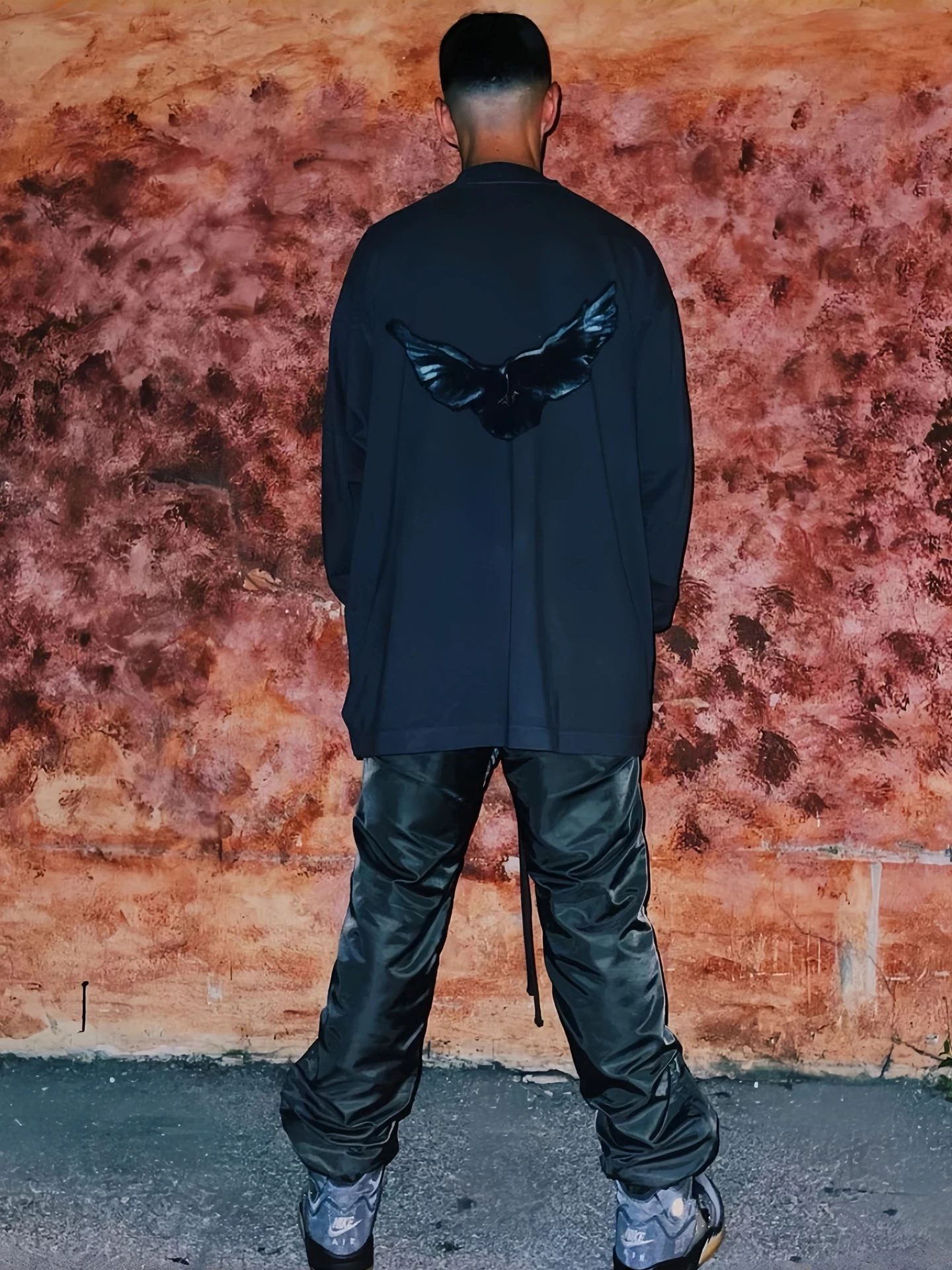 Мужская футболка Kanye West: м – обзор и цена Streetwear Brand Popular