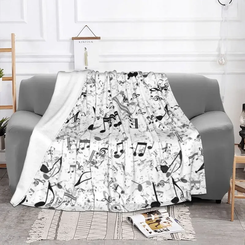 Black And White Music Notes Pattern Blankets Flannel Summer Air Conditioning Soft Throw Blankets for Bed Couch Plush Thin Quilt