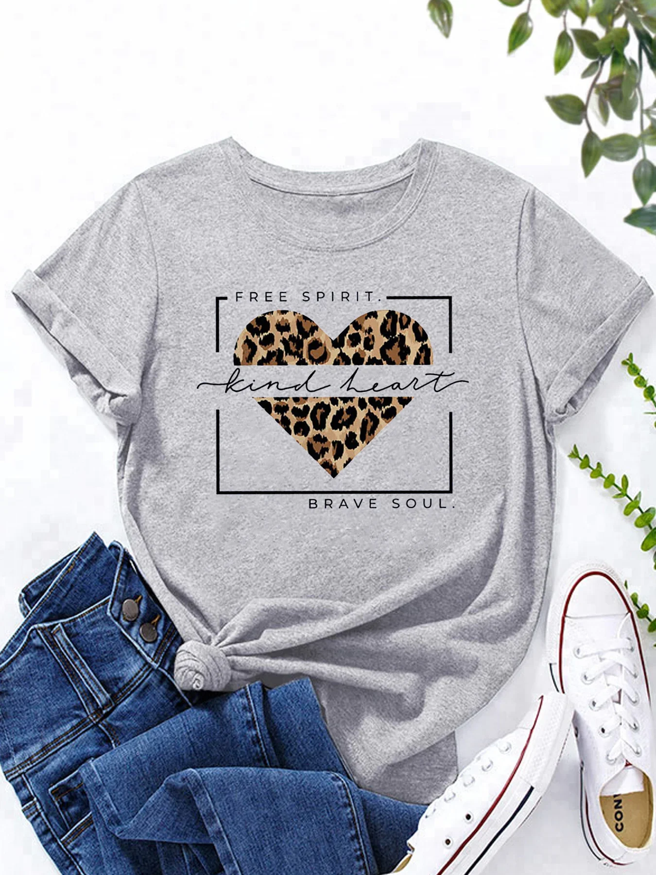 Women Casual T-shirt Women's Plus Leopard Heart & Letter Print Short Sleeve Round Neck Slight Stretch T-shirt