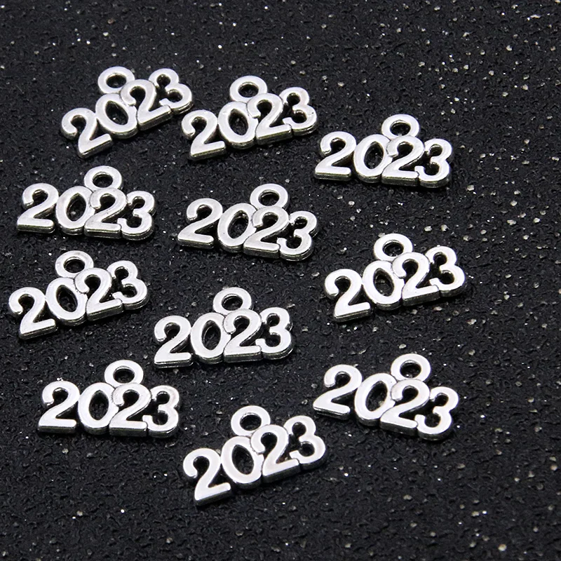 60pcs Charms Letter 2023 2024 2025 2026 Year 10*14mm Pendants Antique Jewelry Making DIY Handmade Craft