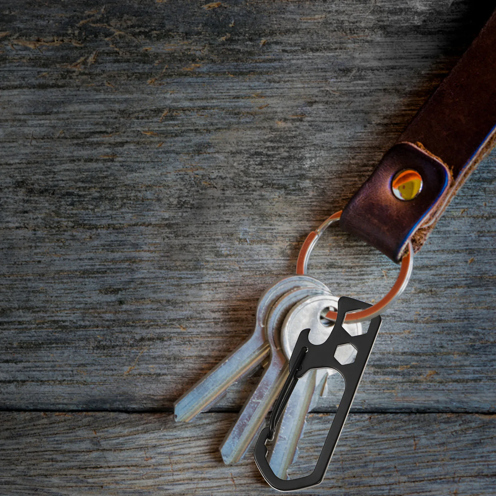 

2Pcs Camping Multi-Function Key Chains Stainless Steel Metal Buckles Bottle Openers Hanging Buckles