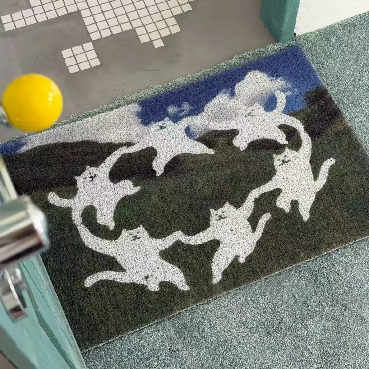 Cute Cat Doormat Non Slip PVC Entrance Rug Dust Scraping Washable Cartoon Floor Mat For Front Door Hallway Home Decor Gift