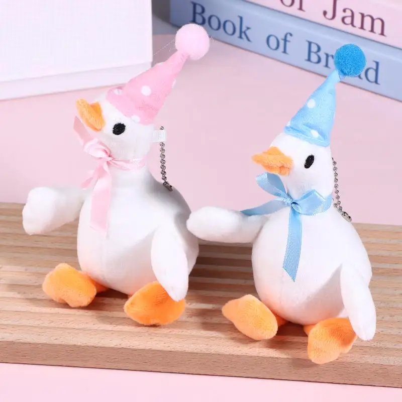 

//1pc new 20CM Cute Fluffy Big White Goose Pendant Plush Stuffed Animal Key Chain Bag Car Hanging Gift For Friend Festivals