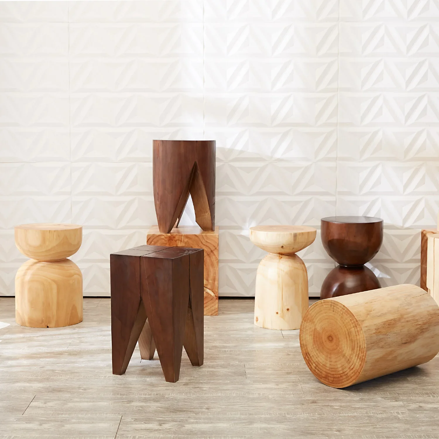 Charcoal-fired solid wood edge few ornaments, stump round Chinese personality design B & B hotel corner few simple wooden pier c