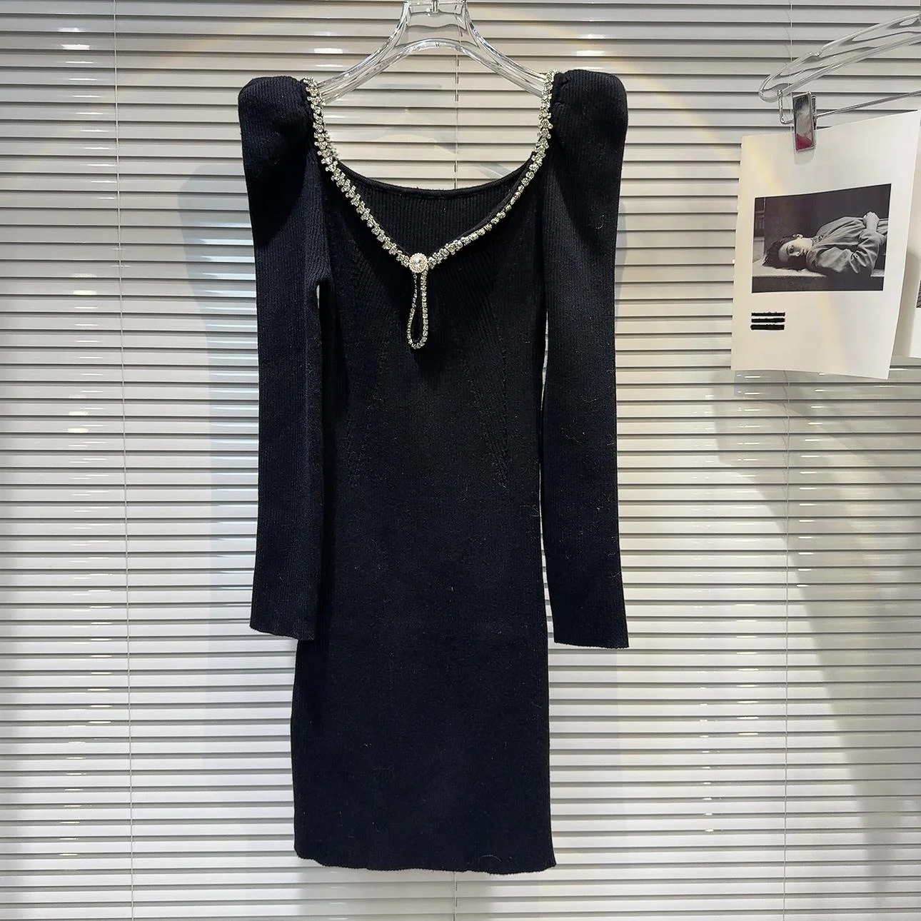   겨울 니트 여성용 롱 스웨이드 다이아몬드 칼라 버블 숄더 하이웨이스트 A라인 드레스 파티 및 이브닝용