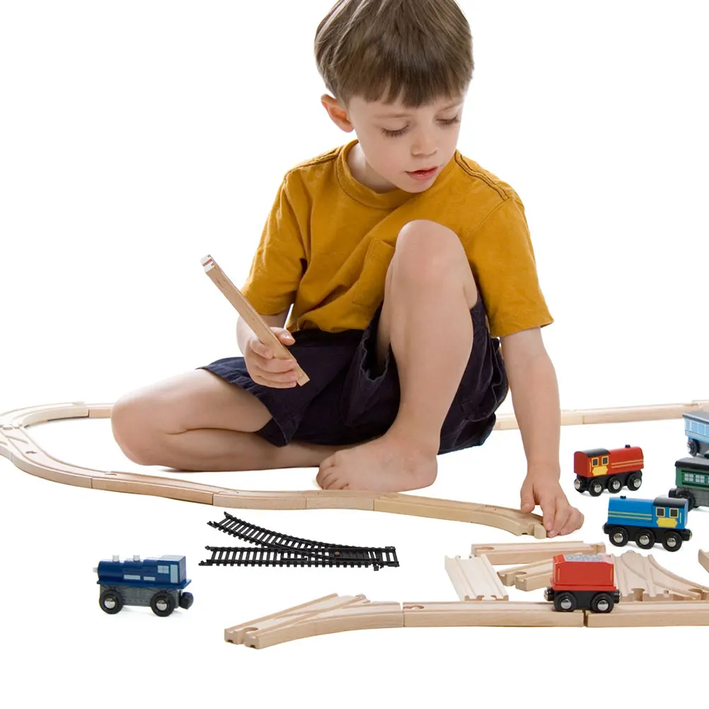 

2 Pairs Electric Train Track Accessories Plastic Railroad Extension Building Toys Locomotive Track Pieces Safe Playsets for Kids
