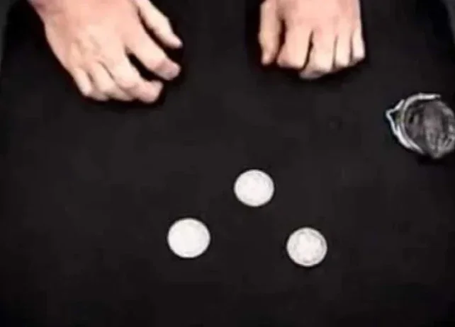 

Yannick Lacroix – Coin Routines - Magic tricks (Instant Download)