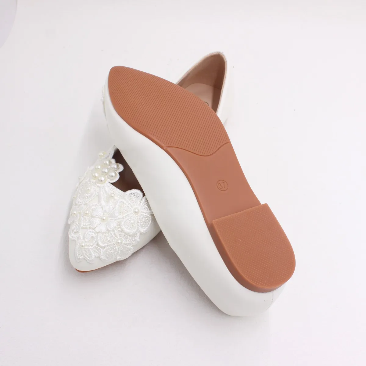 White flat big size comfortable wedding shoes simple handmade wedding shoes fashion bridesmaid shoes New