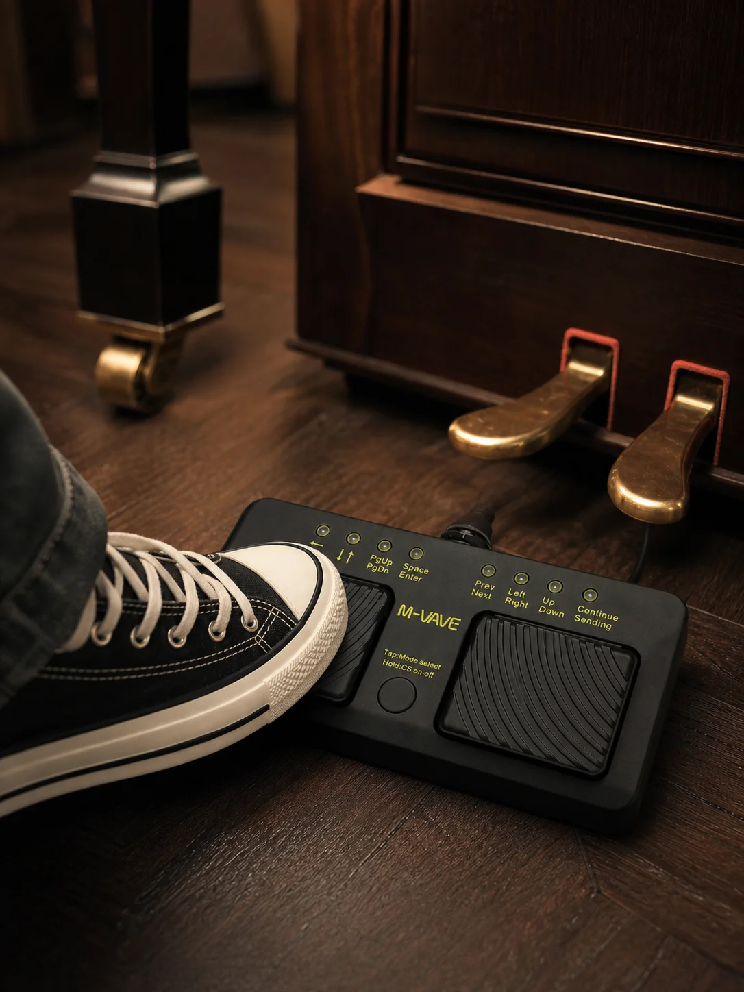 M VAVE Wireless Bluetooth Page Turner Smart Sheet Music Flipper Foot Pedal For Ios Android Piano Guitar Performance view 5