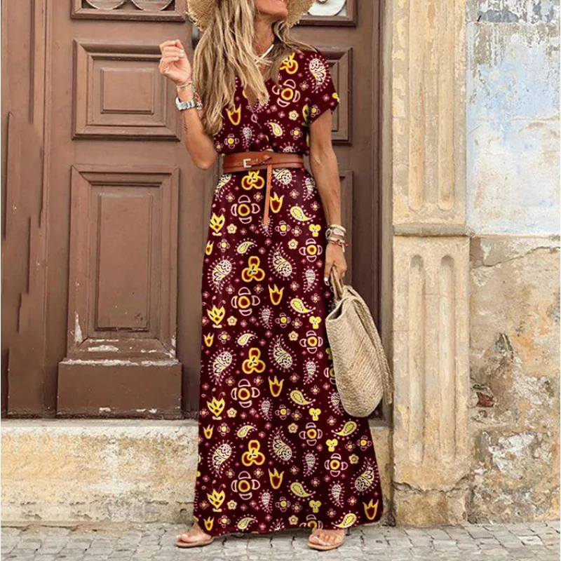 Abito floreale alla moda con scollo a V Boho