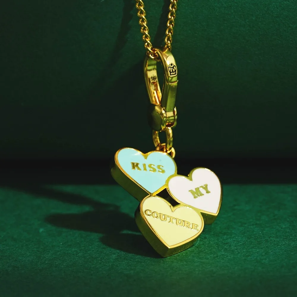 

Women's Candy-Colored Heart-Shaped Pendant Necklace, Stylish and Simple, Instagram-Worthy Jewelry Collection, Anniversary Gift