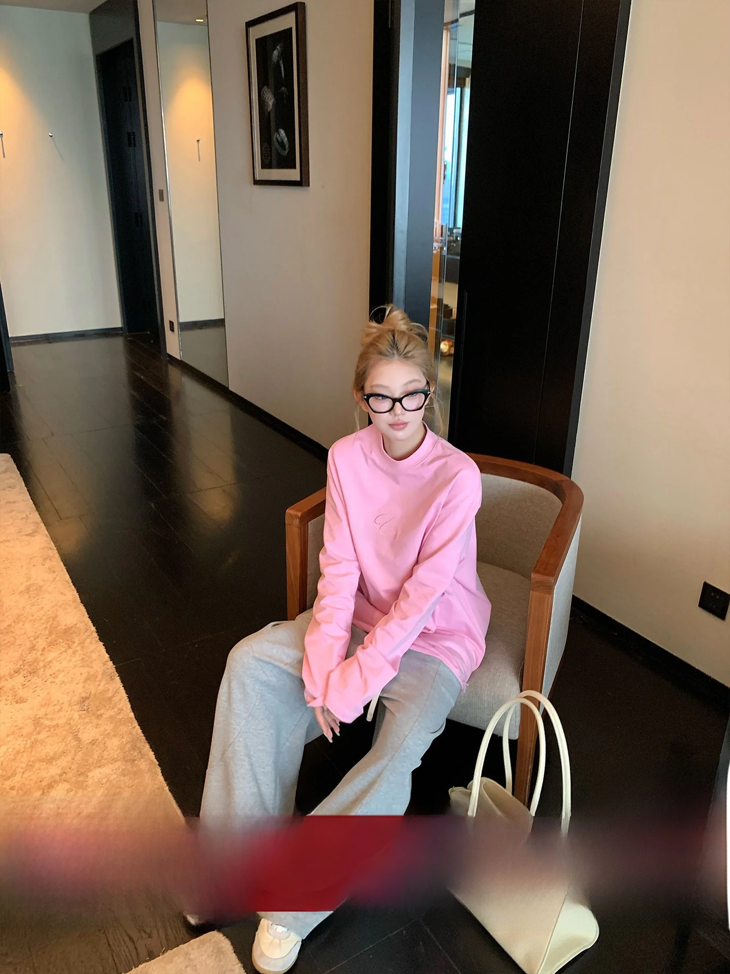 

Loose Fit Embroidered Ripped Hem T-irt Women's Autumn New Sle Long Sve round Ne Base irt Casual Cotton Top