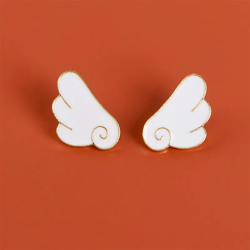 Casual Fashion Commute Angel Wings Brooch for Friends Lovers Metal Badge Pin DIY Clothing Bags Hat T-shirt Jeans Decoration